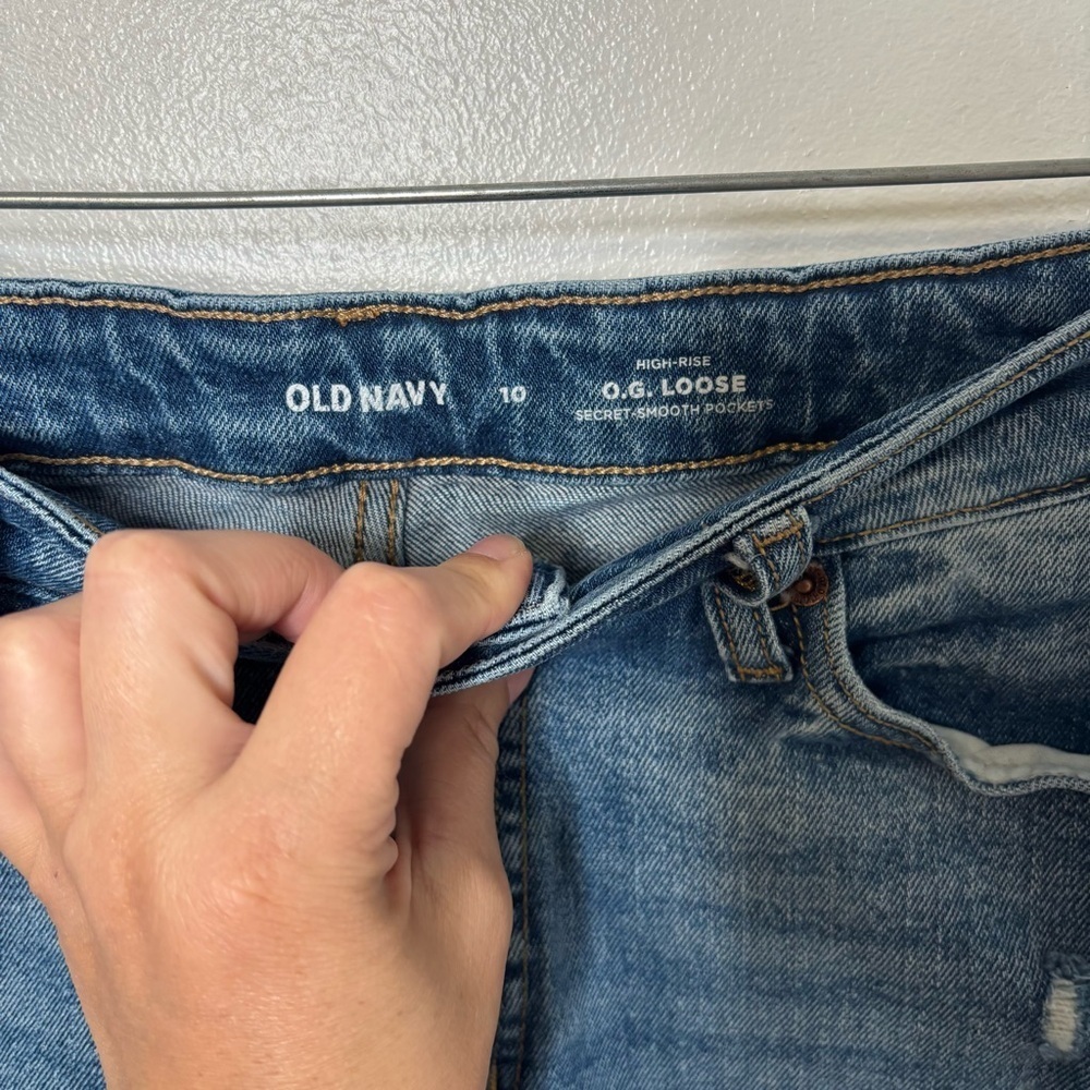 Old Navy High Rise O.G. Loose Distressed Jeans Women’s 10‎ Blue Ripped Denim - Picture 4 of 5
